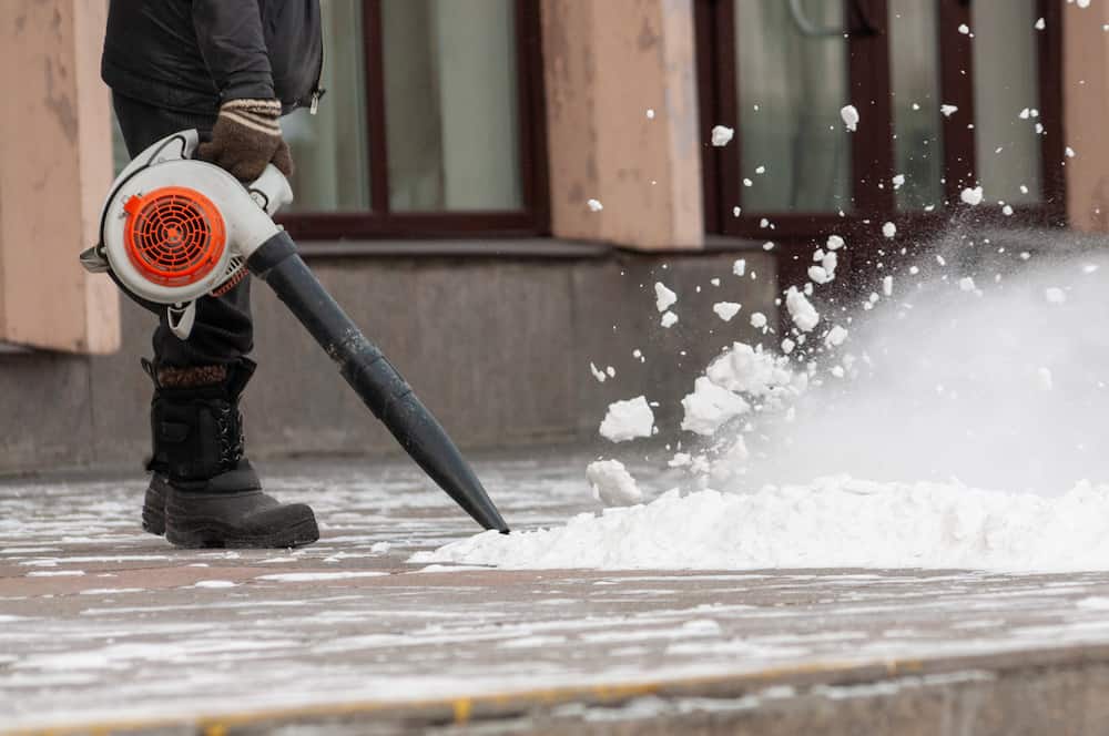 Factors to Consider When Choosing a Leaf Blower for Snow Clearing